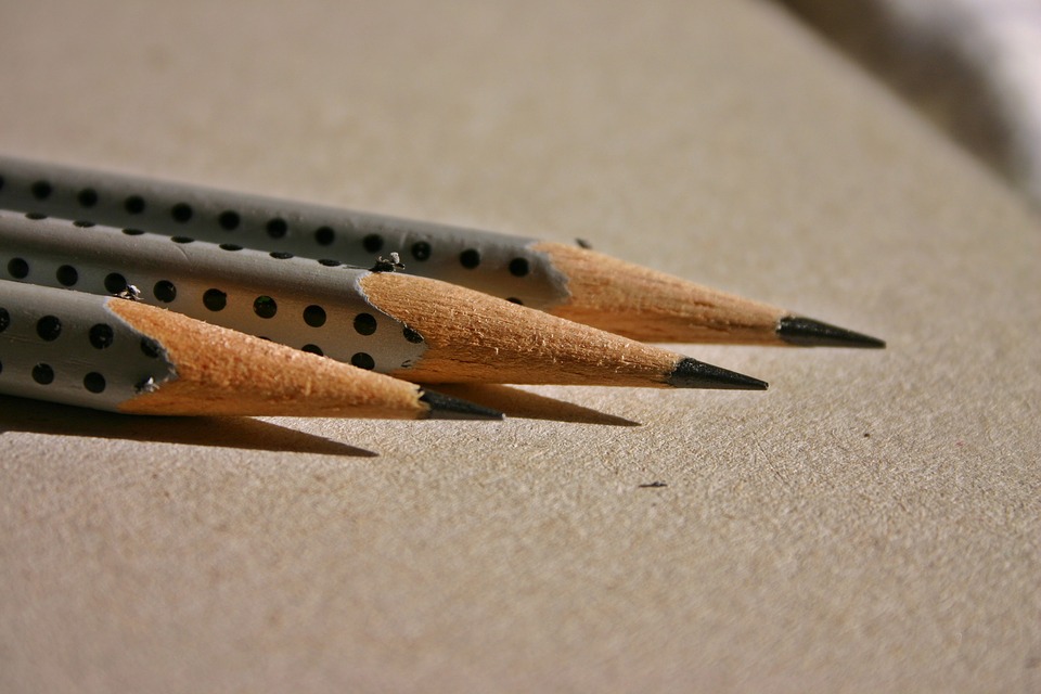 Lápis para desenho: quais são os tipos e como escolher?